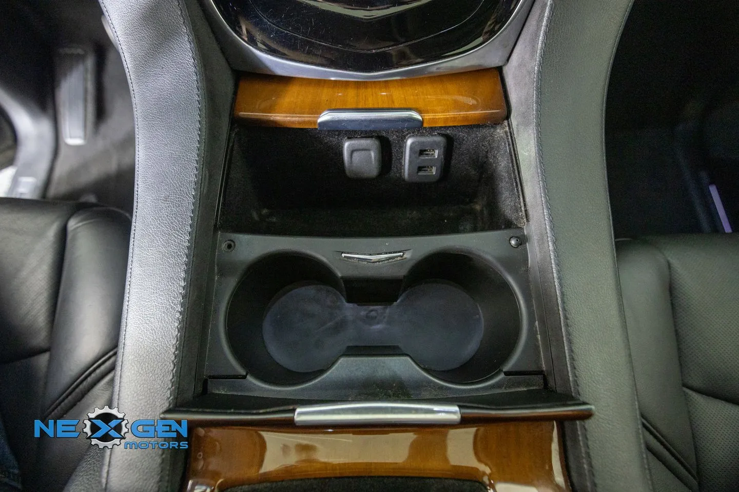 Cadillac Escalade photo 25