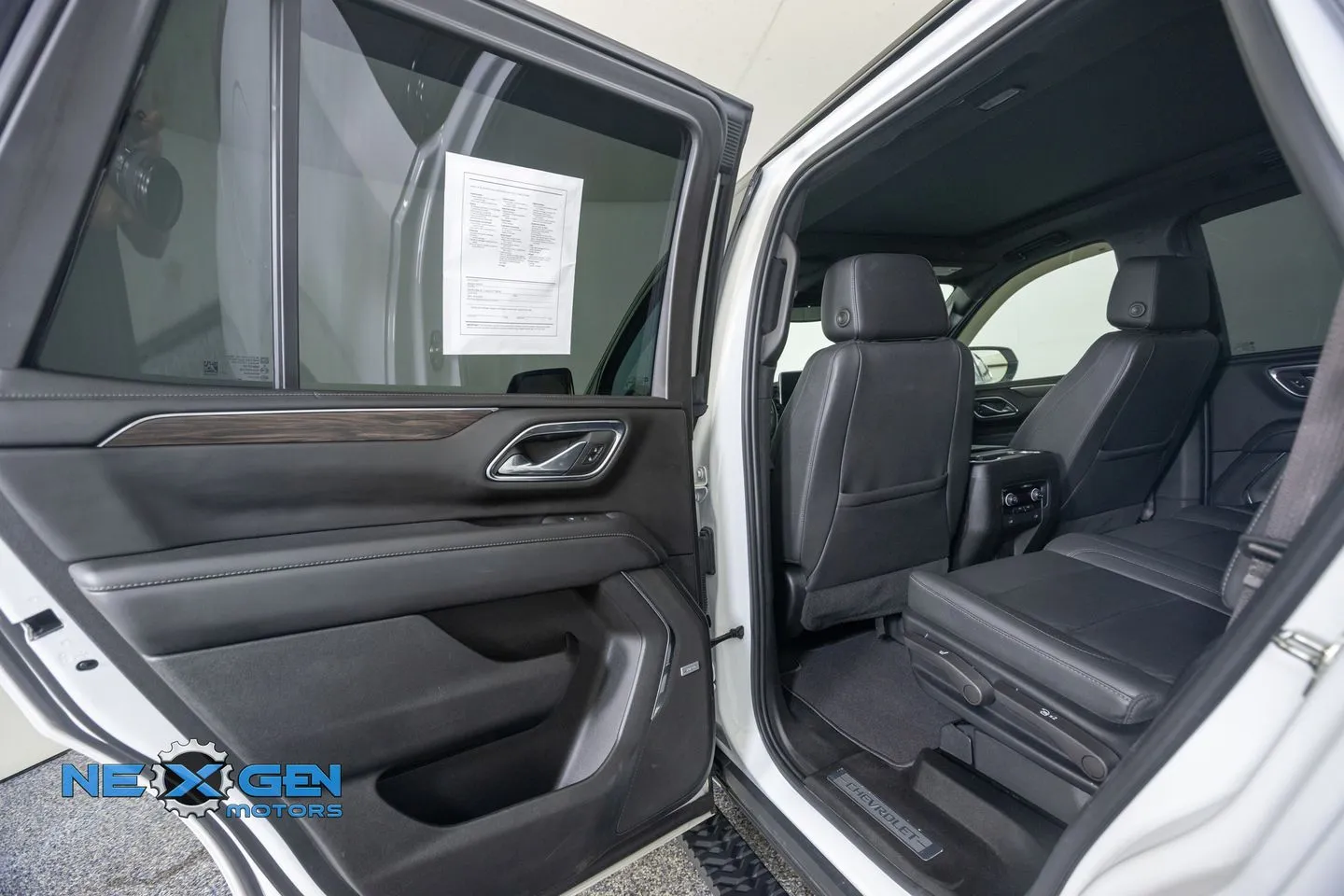 Chevrolet Tahoe photo 25