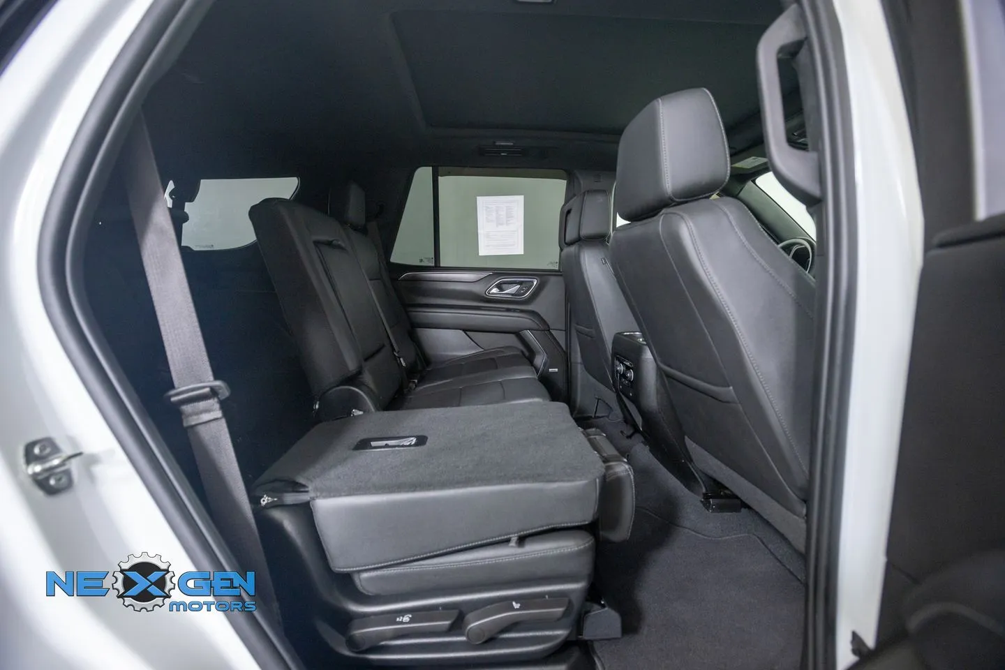 Chevrolet Tahoe photo 37