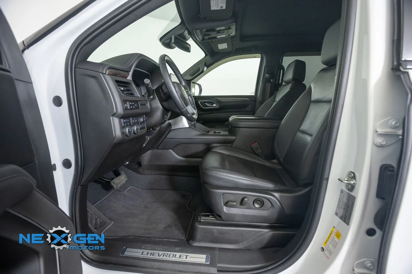 Chevrolet Tahoe photo 12