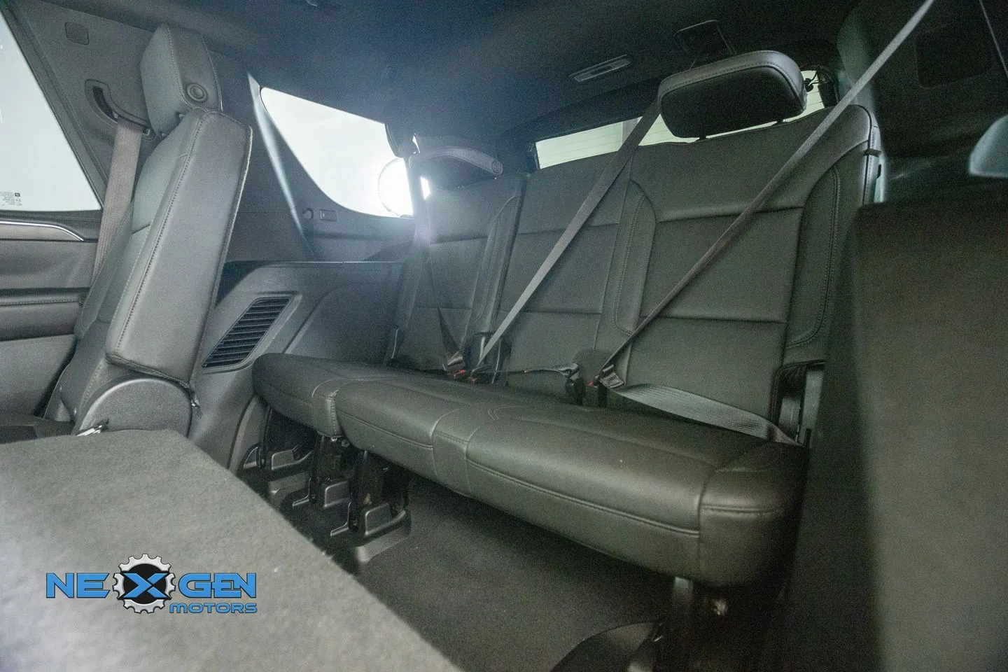 Chevrolet Tahoe photo 29