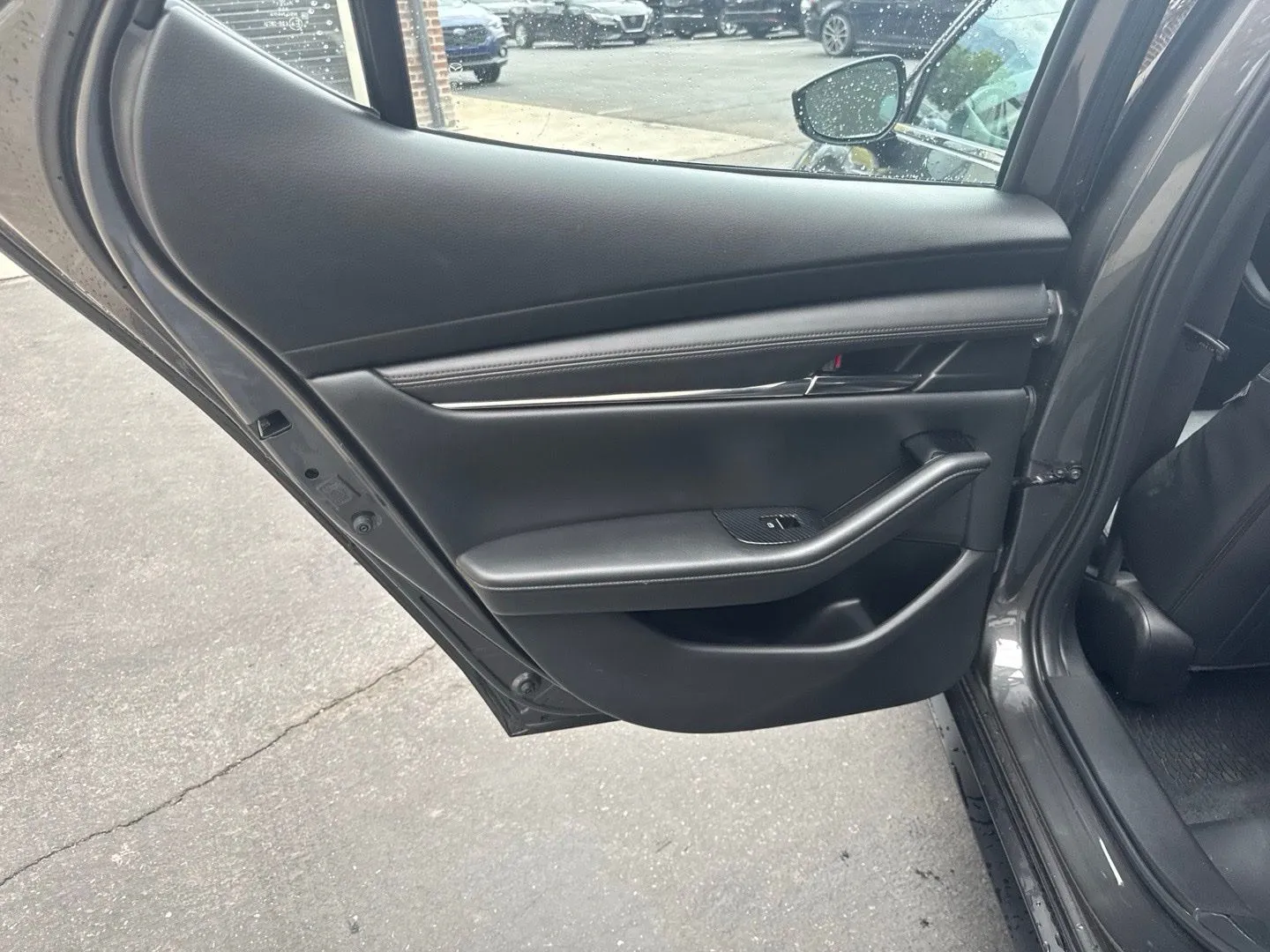 Mazda Mazda3 photo 16