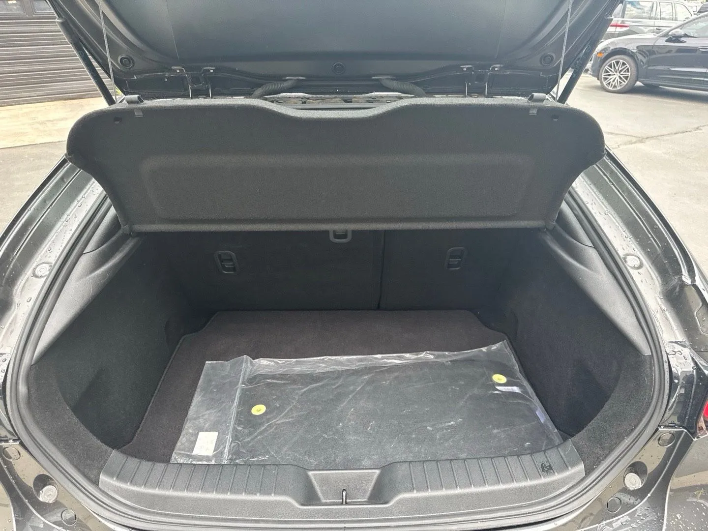 Mazda Mazda3 photo 14