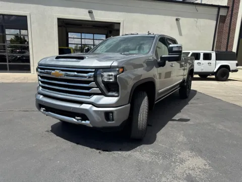 More photos of 2024 Chevrolet Silverado 2500 HD High Country at NeXgen Motors, UT