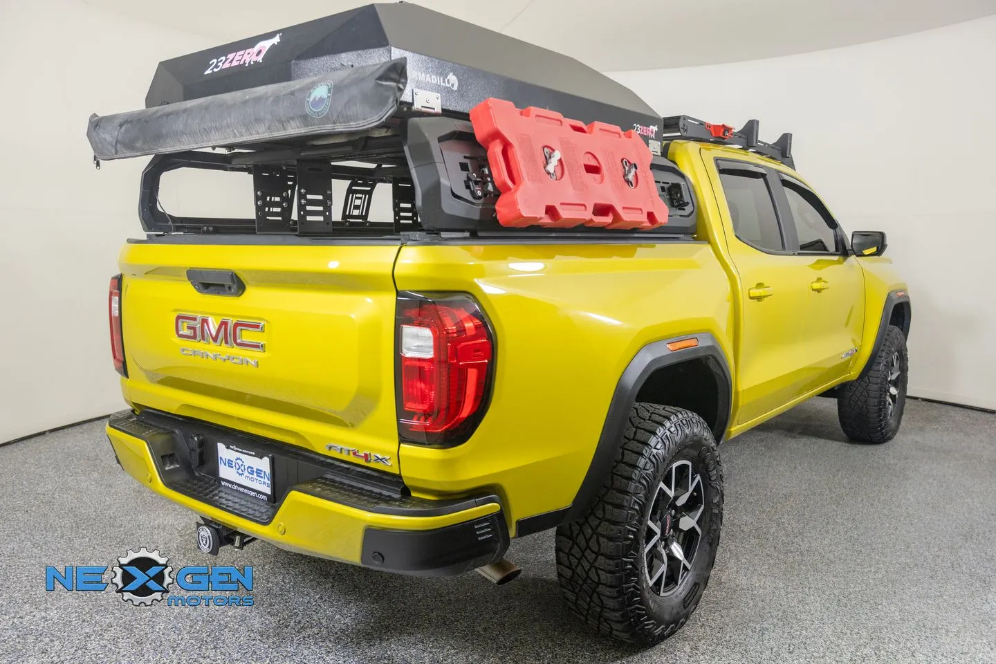 GMC Canyon photo 37