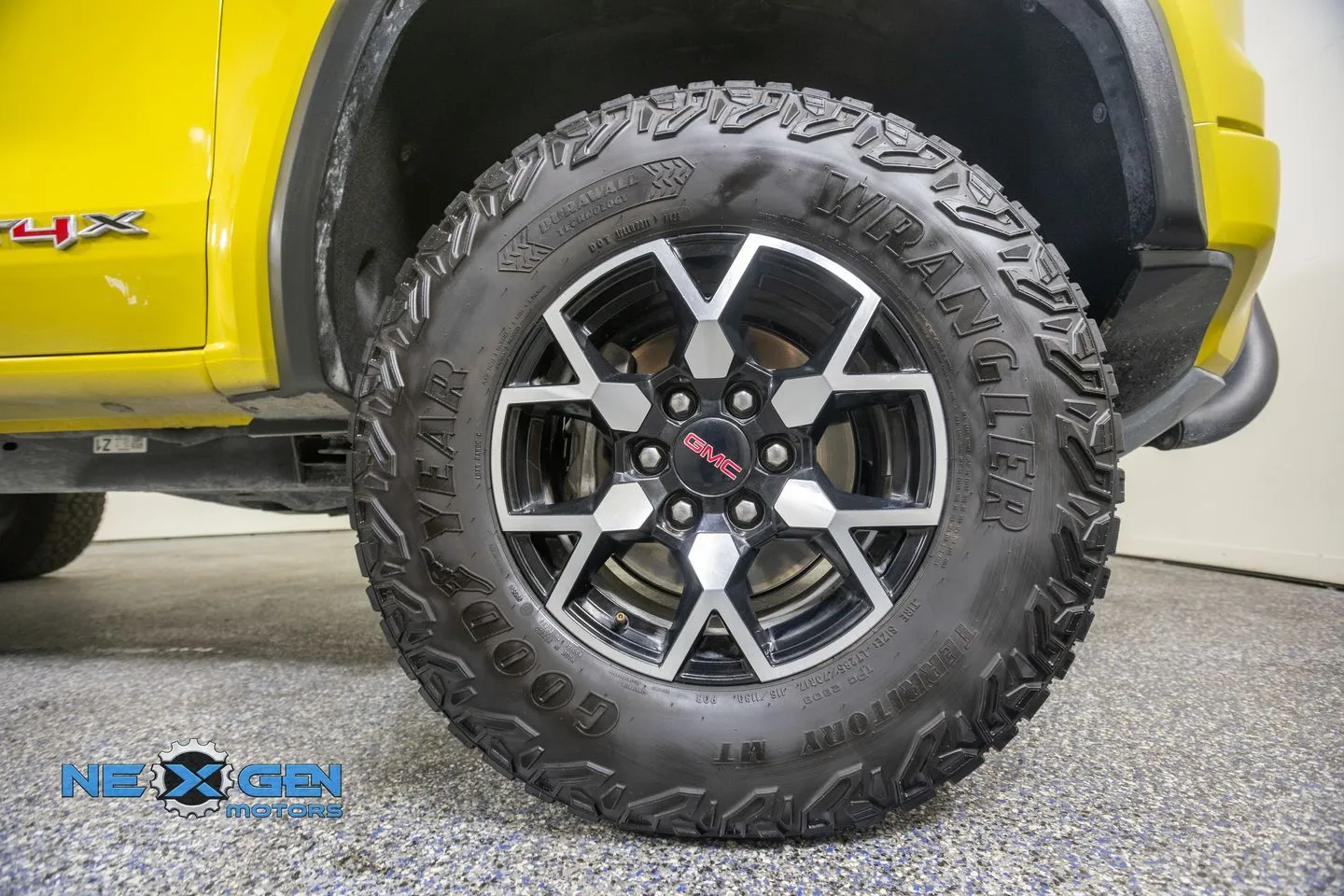 GMC Canyon photo 44