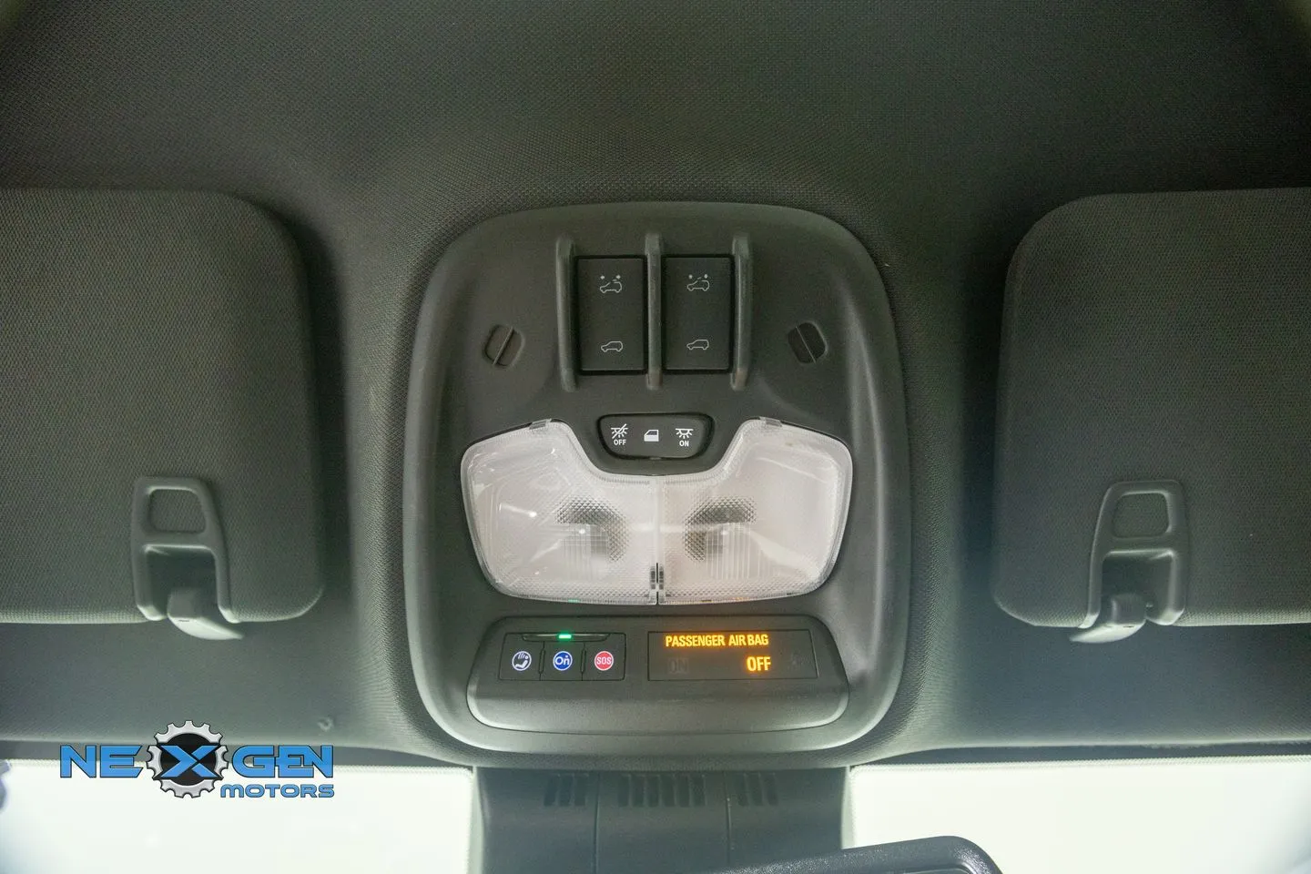 GMC Canyon photo 26