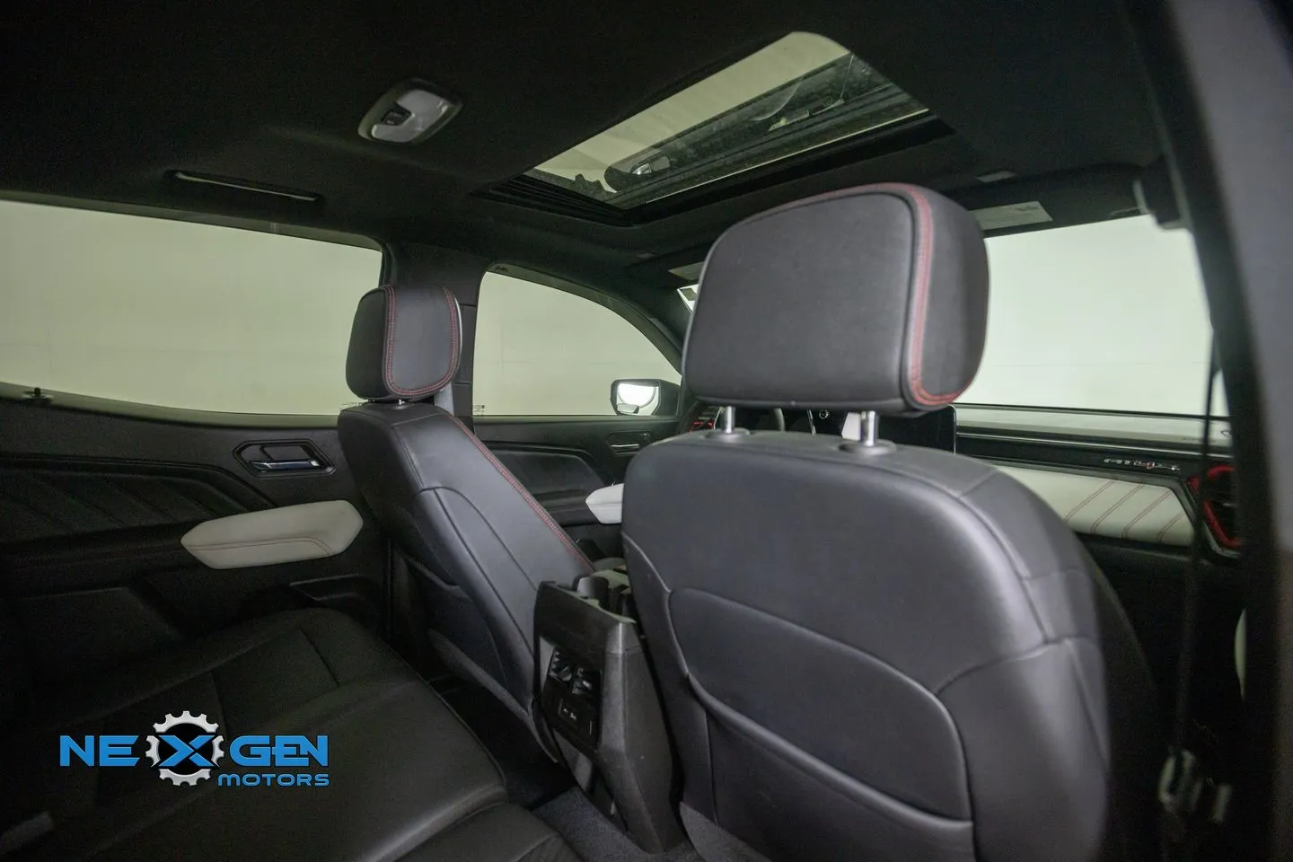 GMC Canyon photo 40