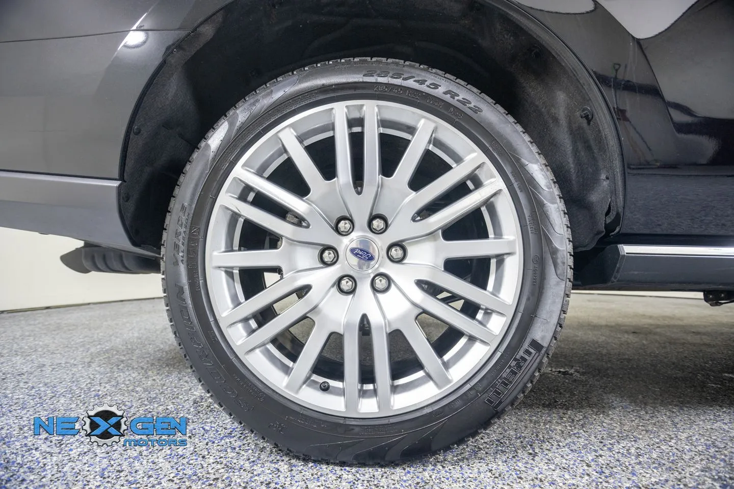 Ford Expedition photo 46