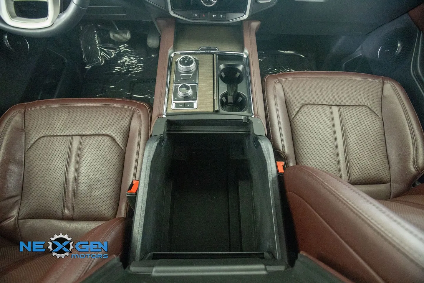 Ford Expedition photo 32