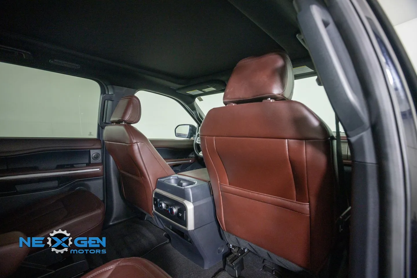 Ford Expedition photo 36