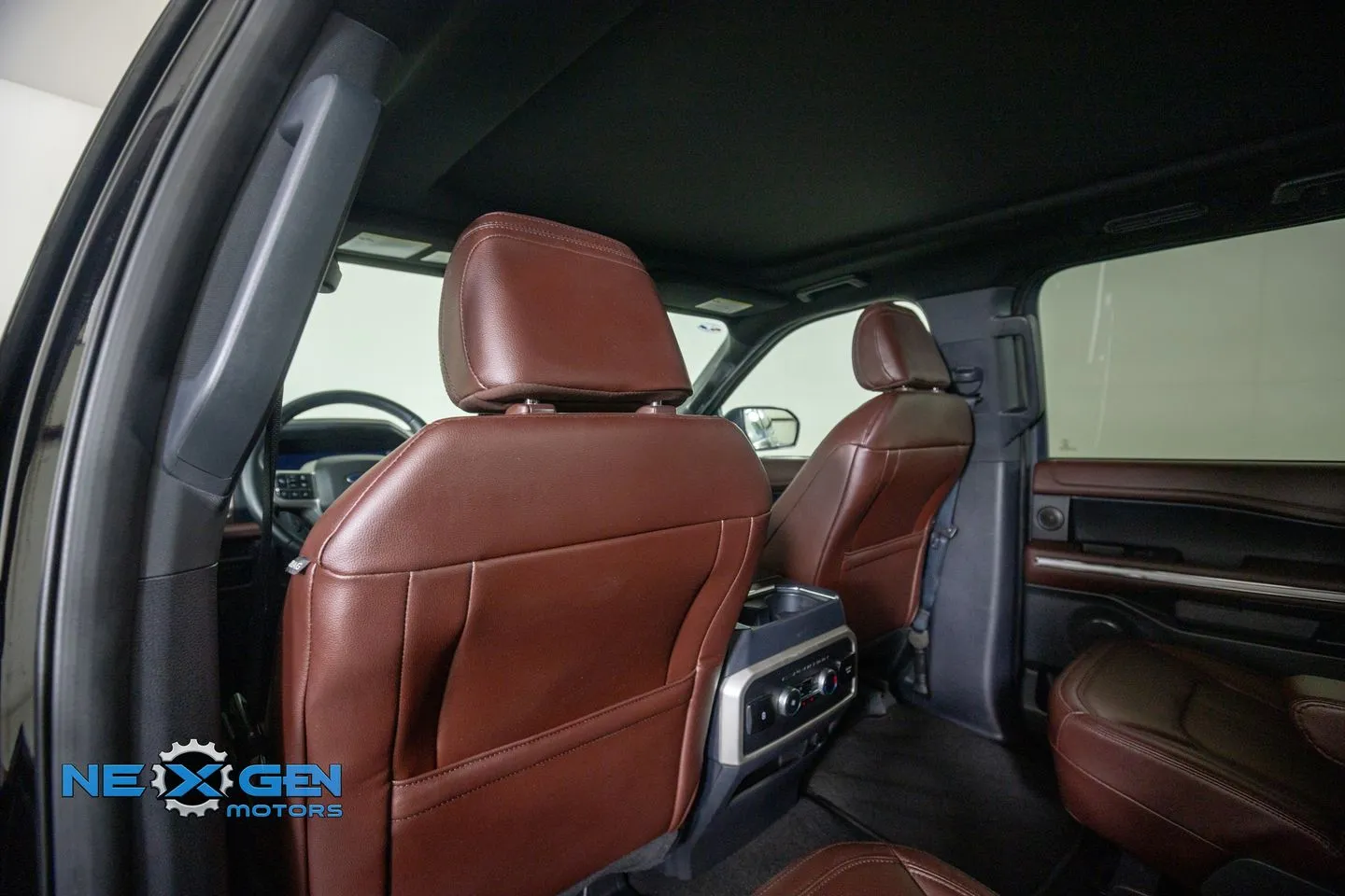 Ford Expedition photo 26