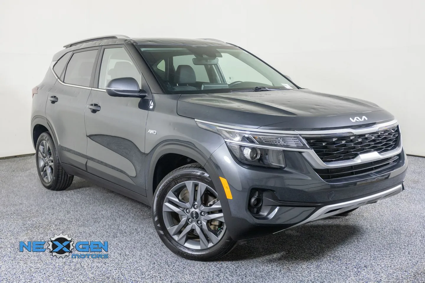 Gray 2023 Kia Seltos S for sale in Lindon, UT