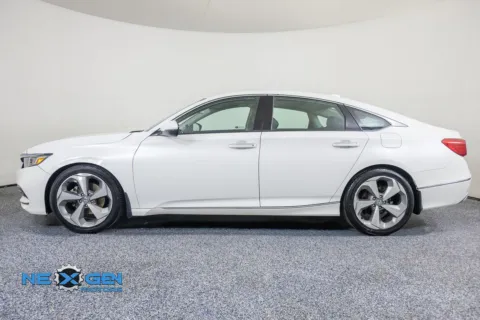 More photos of 2018 Honda Accord Touring at NeXgen Motors, UT