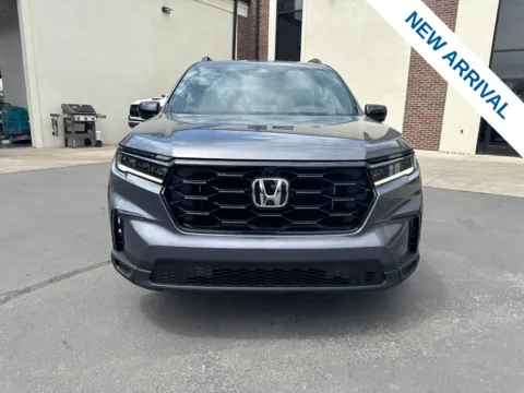Photos of 2025 Honda Pilot Black Edition for sale in Lindon, UT at NeXgen Motors