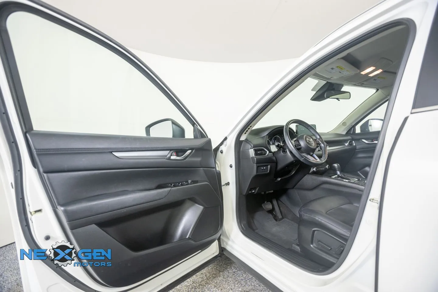 Mazda CX-5 photo 11