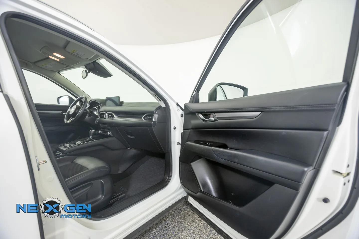Mazda CX-5 photo 5