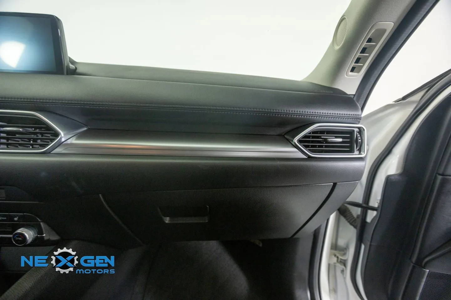Mazda CX-5 photo 8