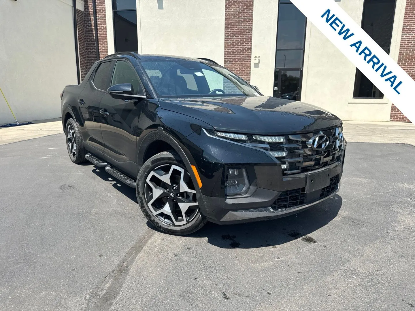 Black 2023 Hyundai Santa Cruz Limited for sale in Lindon, UT