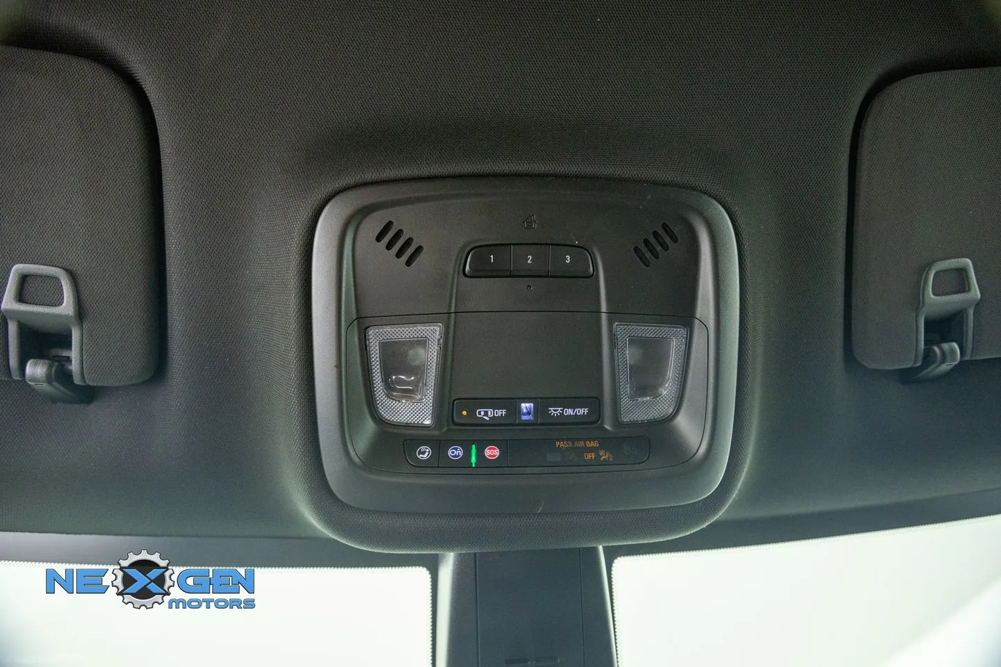 Chevrolet Traverse photo 25