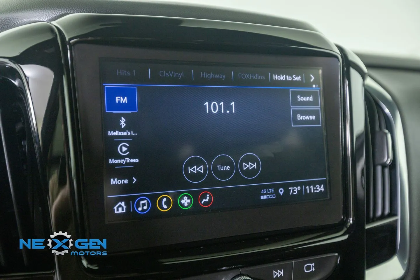 Chevrolet Traverse photo 21