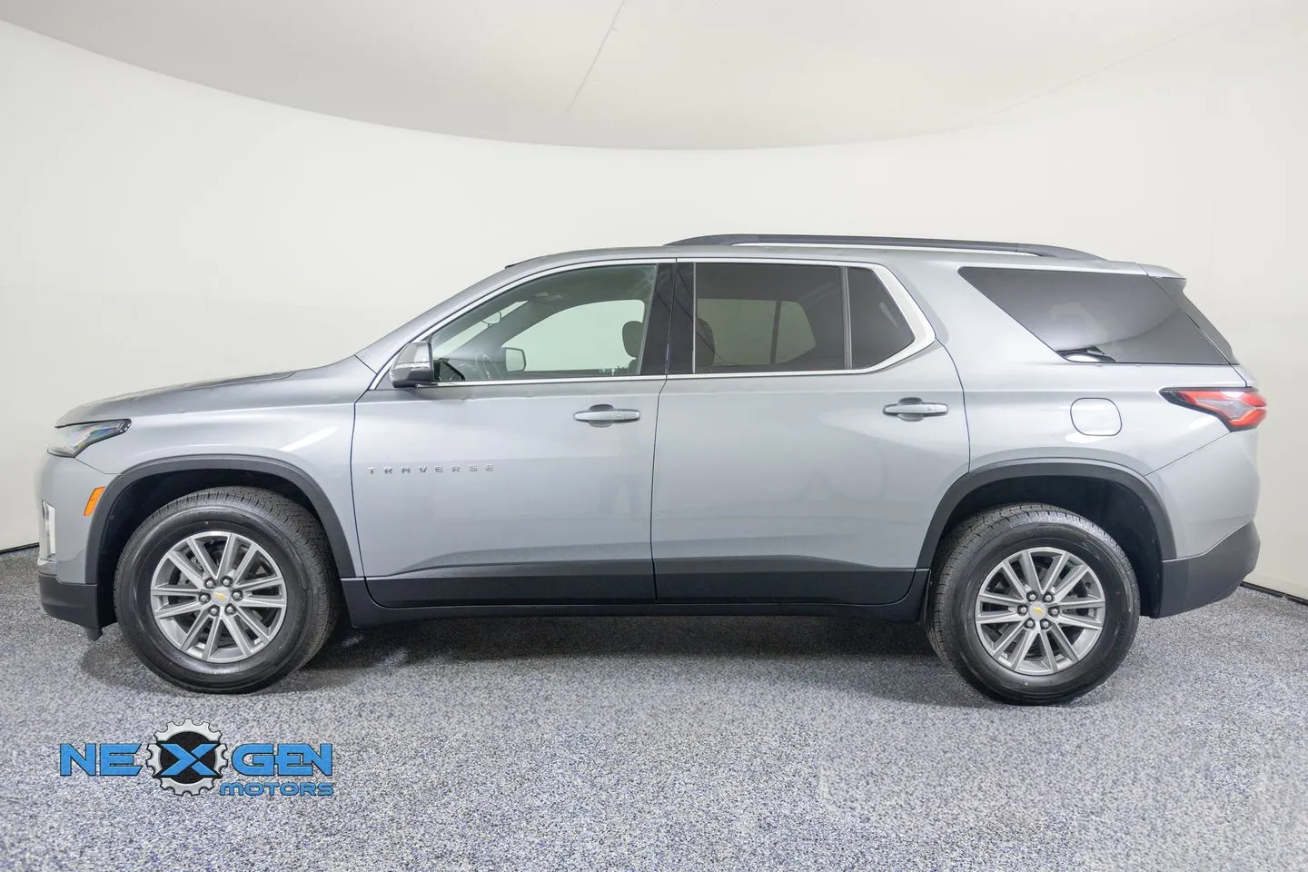 Chevrolet Traverse photo 5