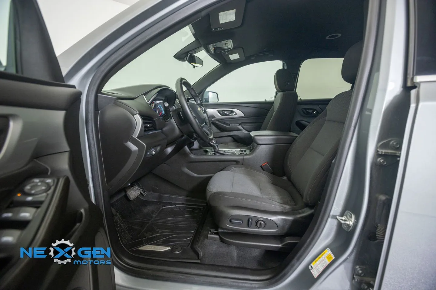 Chevrolet Traverse photo 12