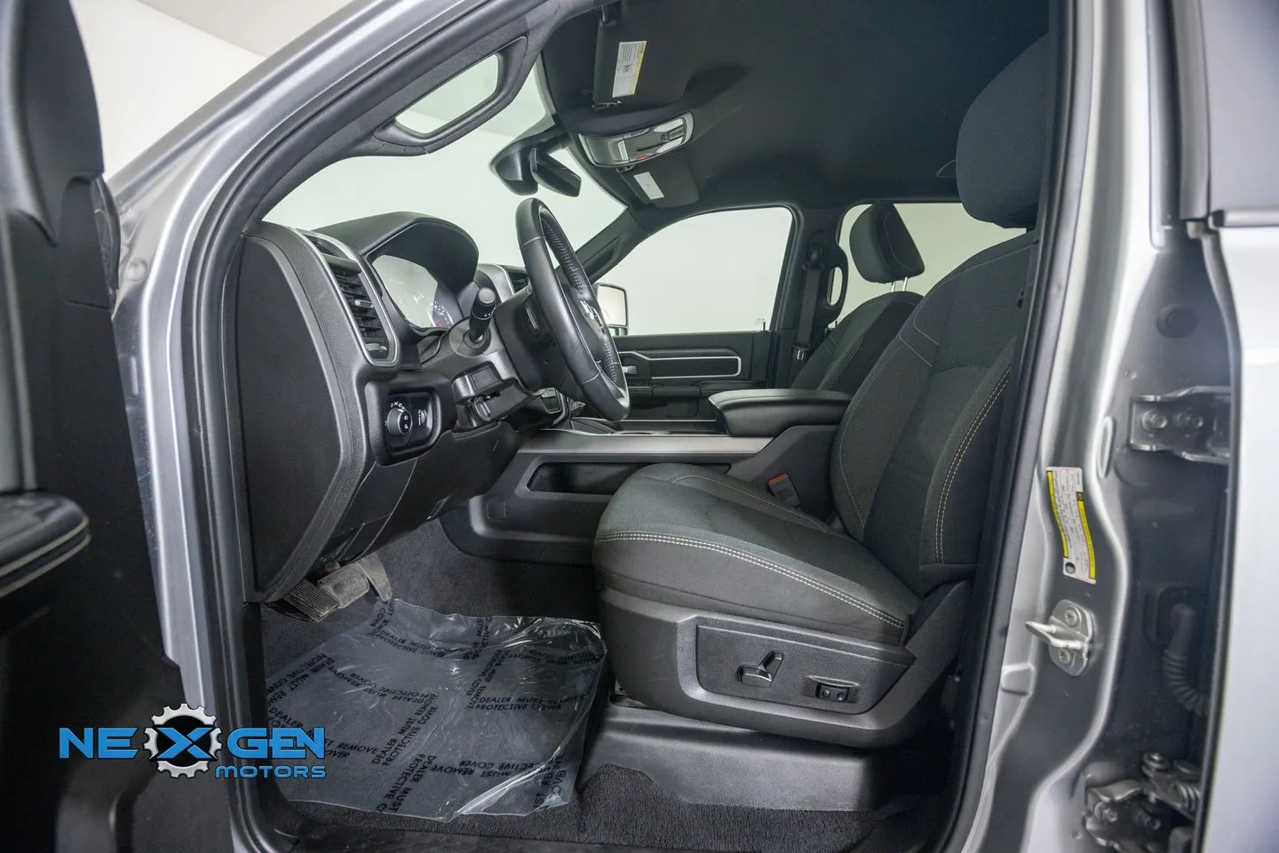 Ram 2500 photo 12