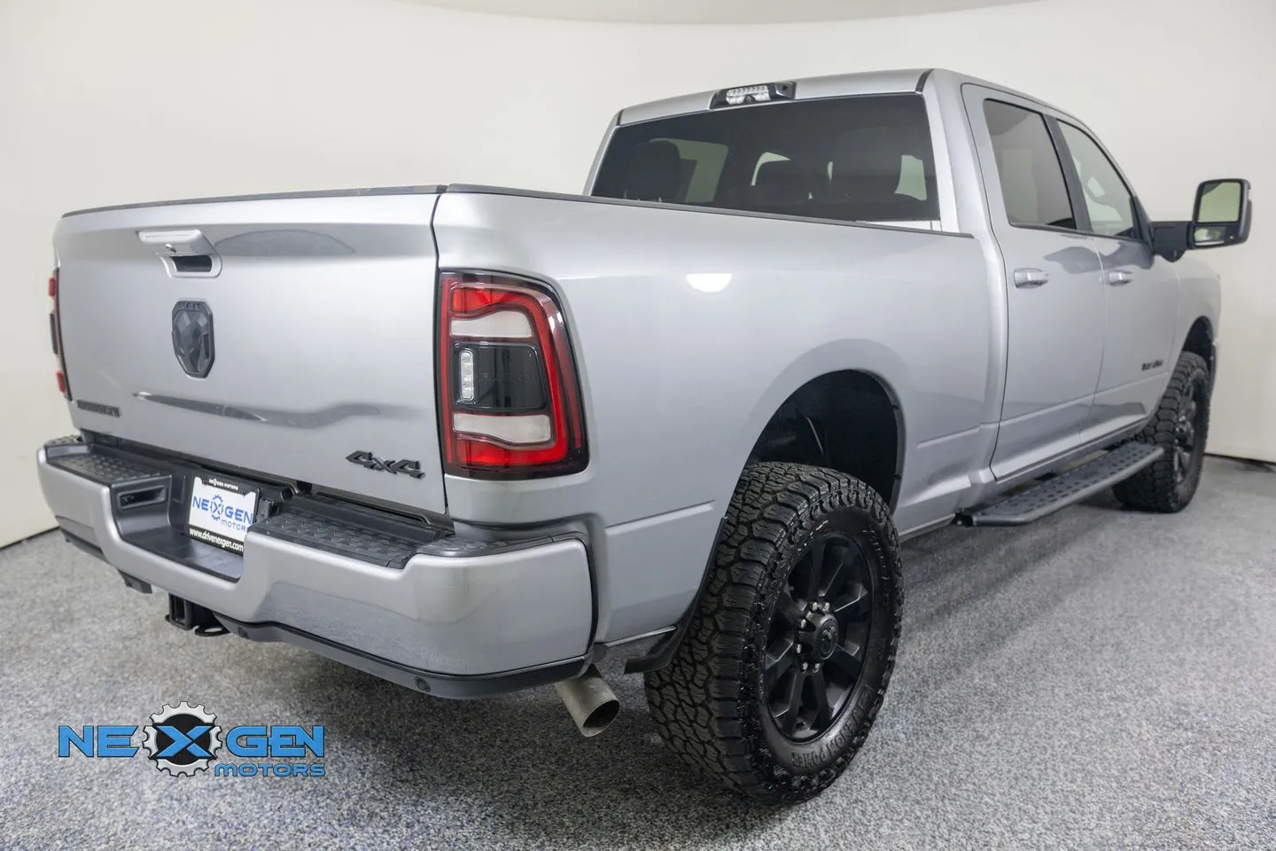 Ram 2500 photo 8