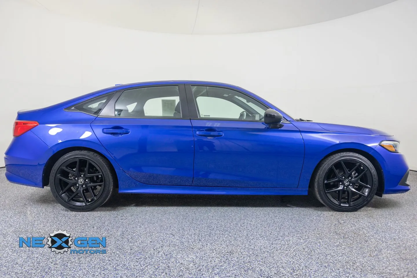 Honda Civic photo 35