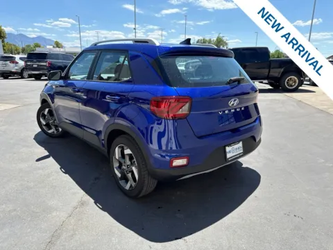 More photos of 2022 Hyundai Venue Limited at NeXgen Motors, UT