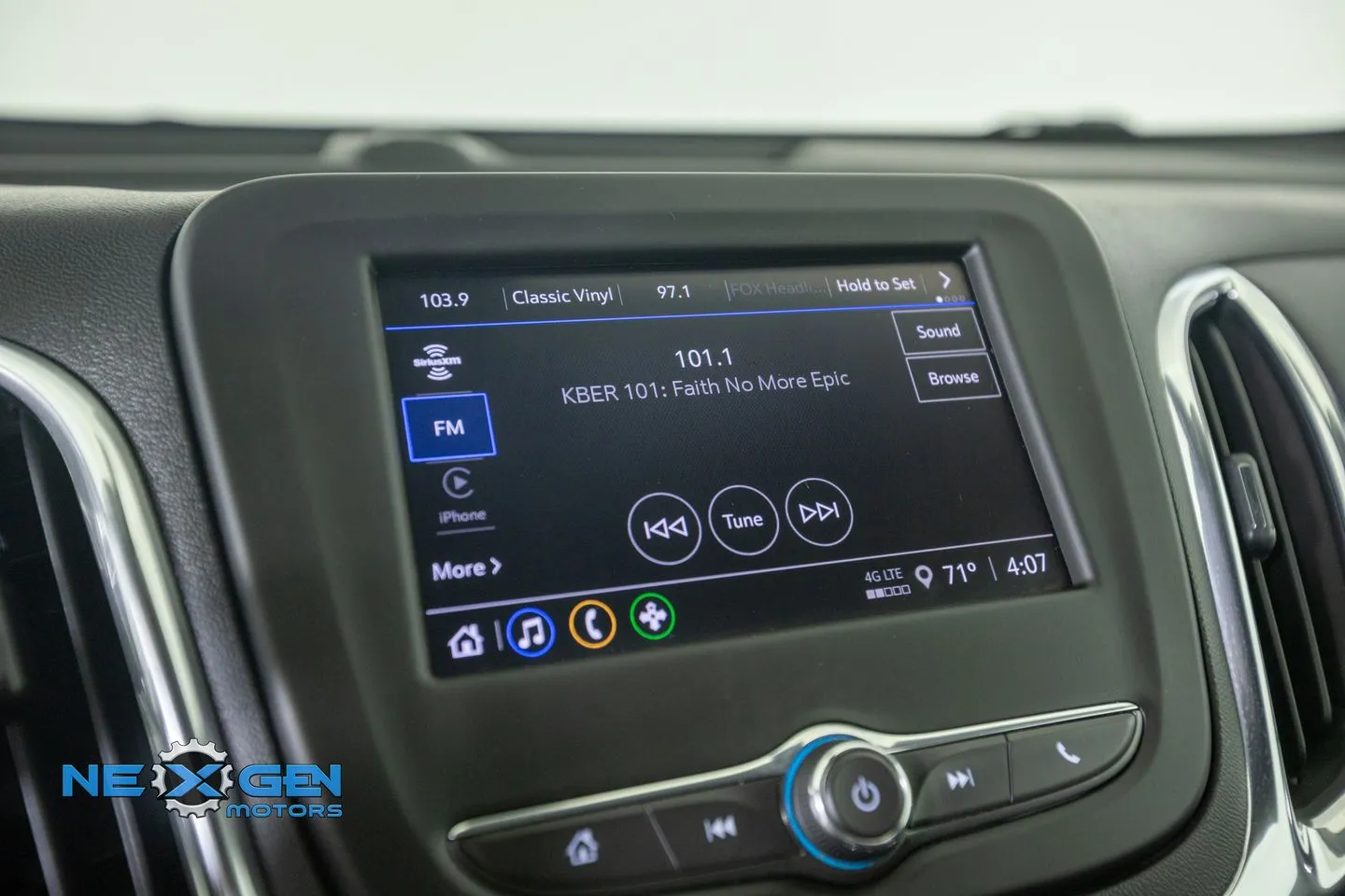Chevrolet Equinox photo 18