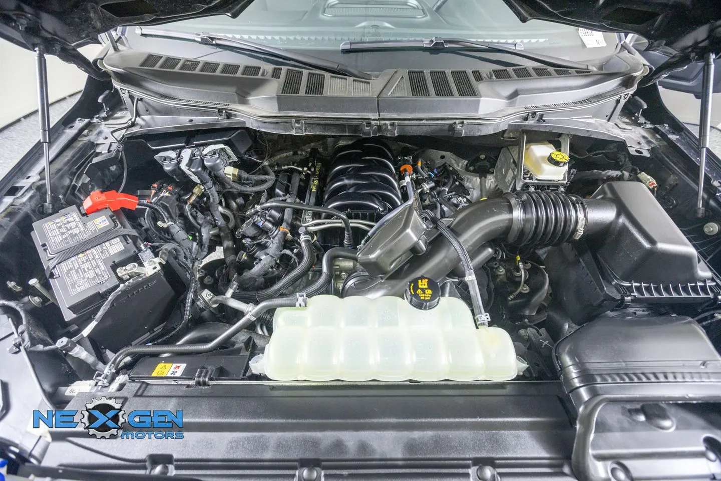 Ford F-150 photo 53