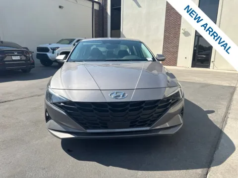 Photos of 2023 Hyundai Elantra SEL for sale in Lindon, UT at NeXgen Motors