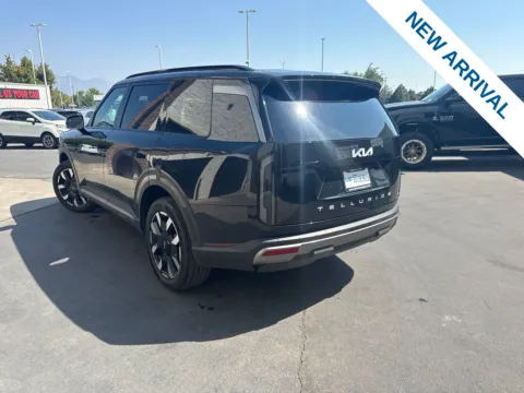 More photos of 2027 Kia Telluride S at NeXgen Motors, UT