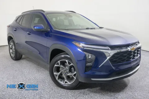 Blue 2024 Chevrolet Trax LT for sale in Lindon, UT