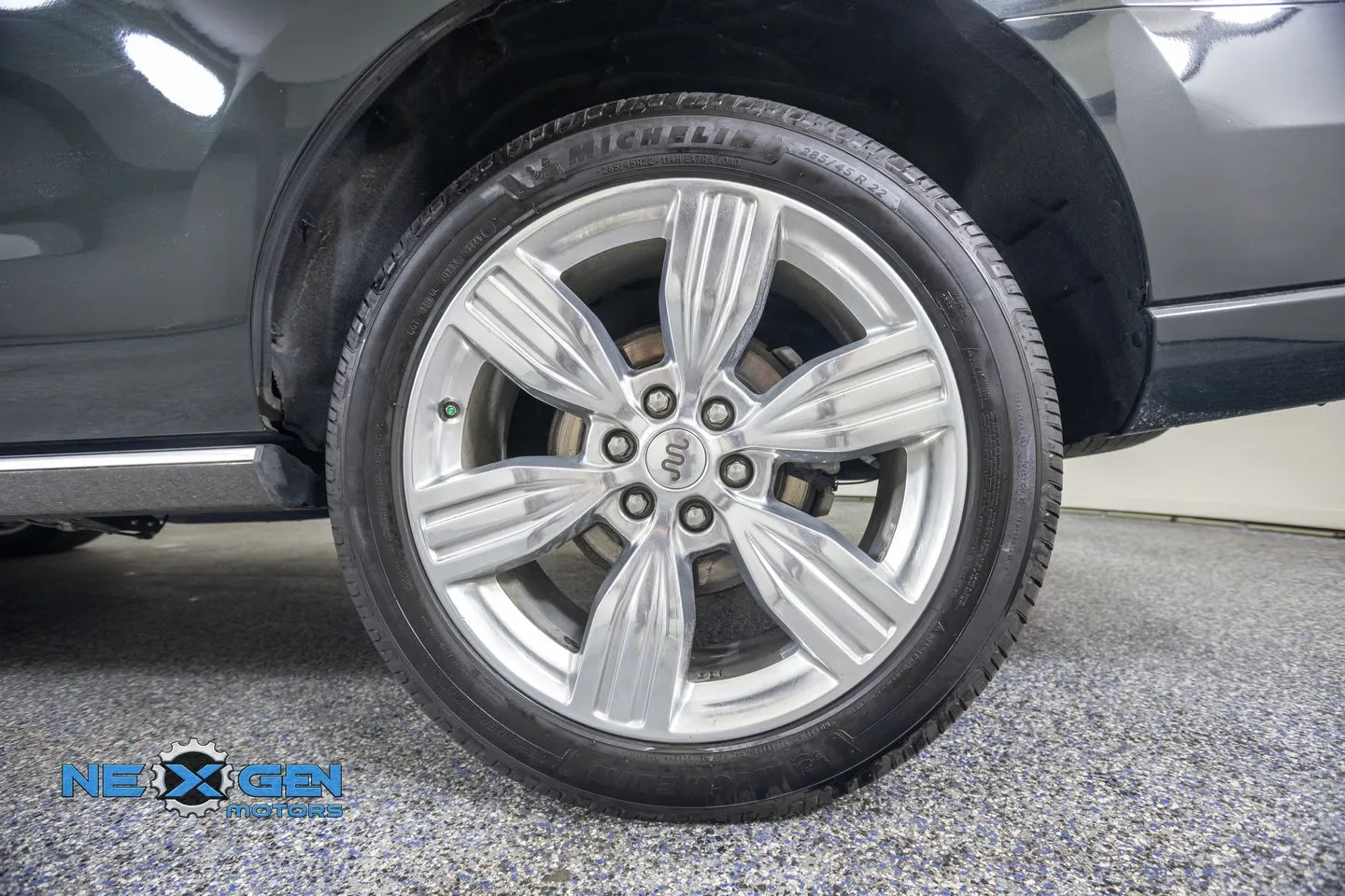 Ford Expedition photo 46