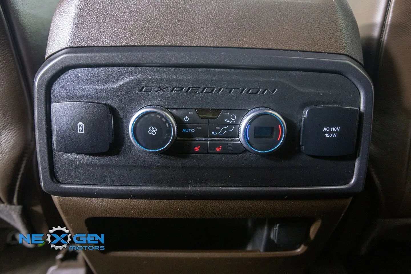 Ford Expedition photo 33
