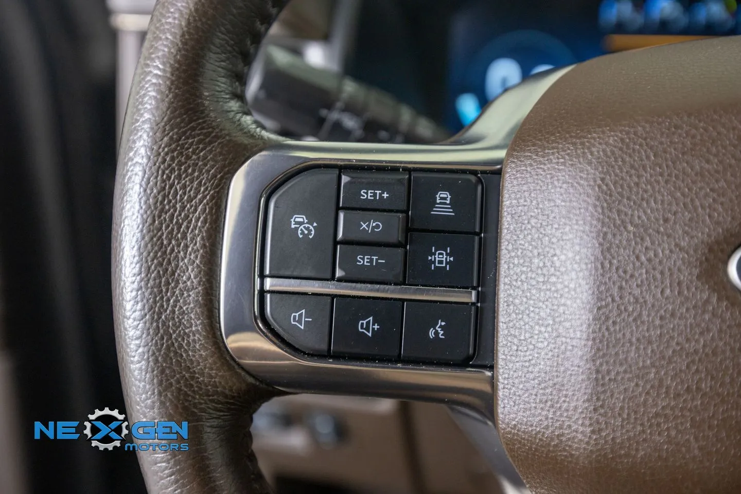 Ford Expedition photo 15