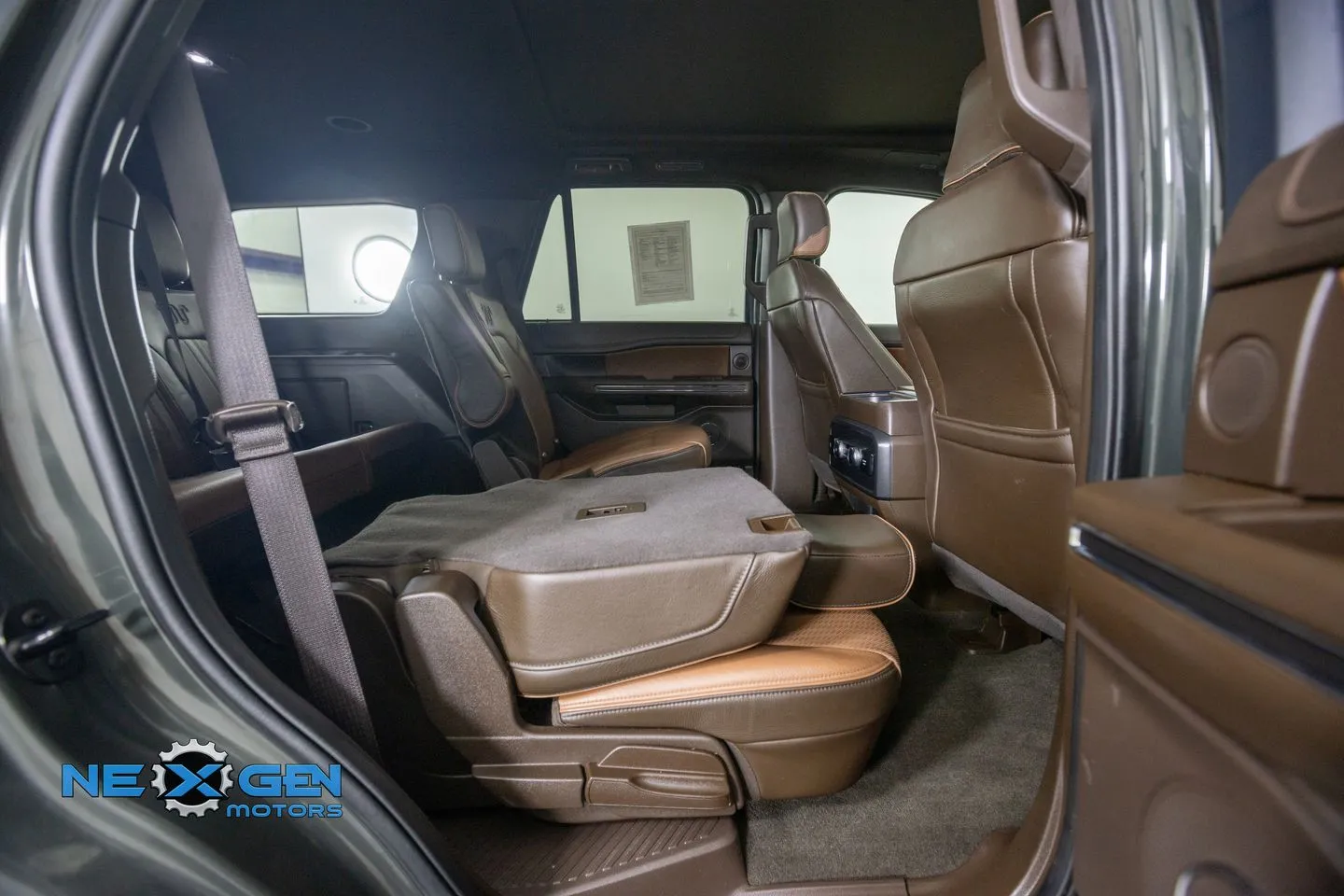 Ford Expedition photo 42