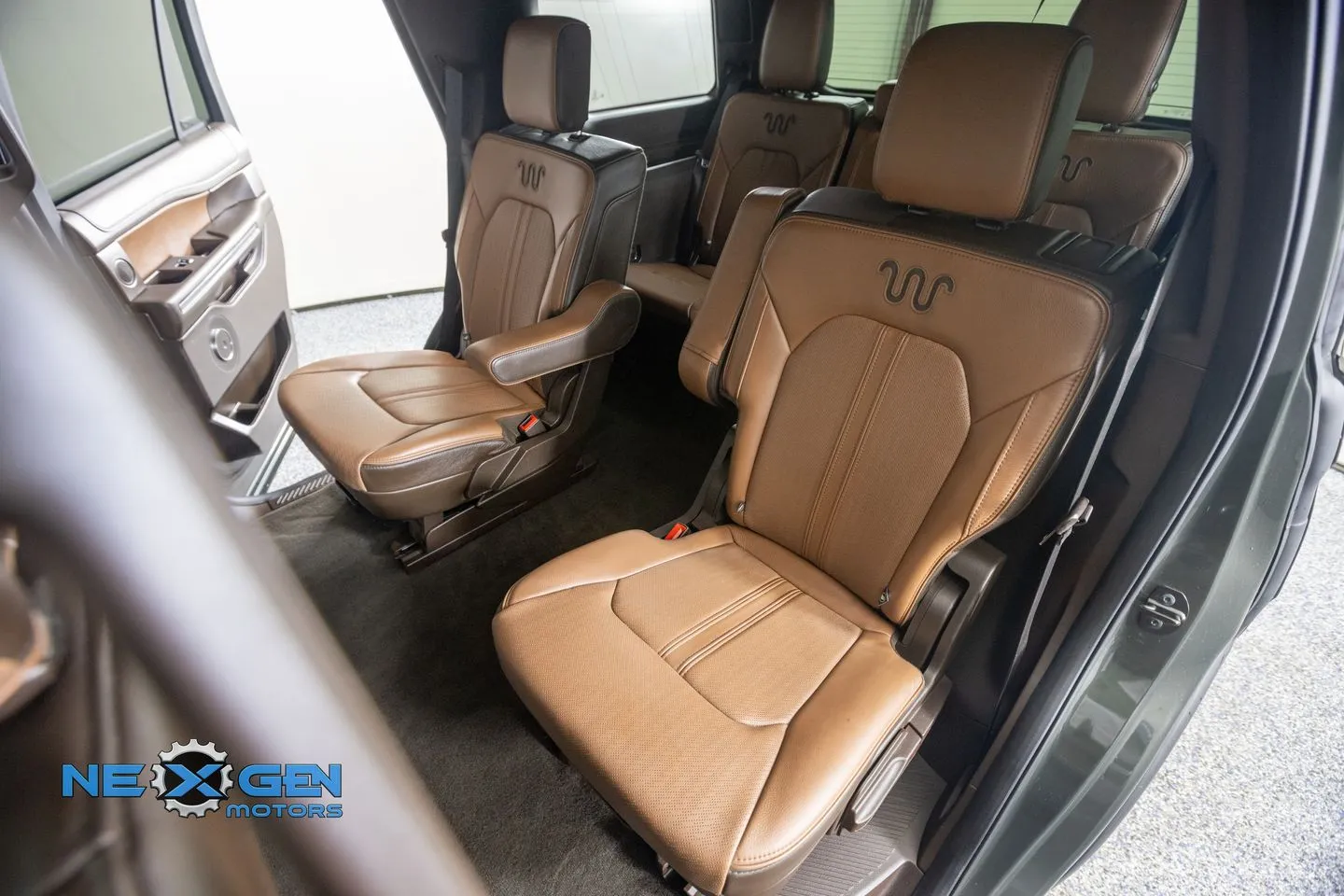 Ford Expedition photo 34