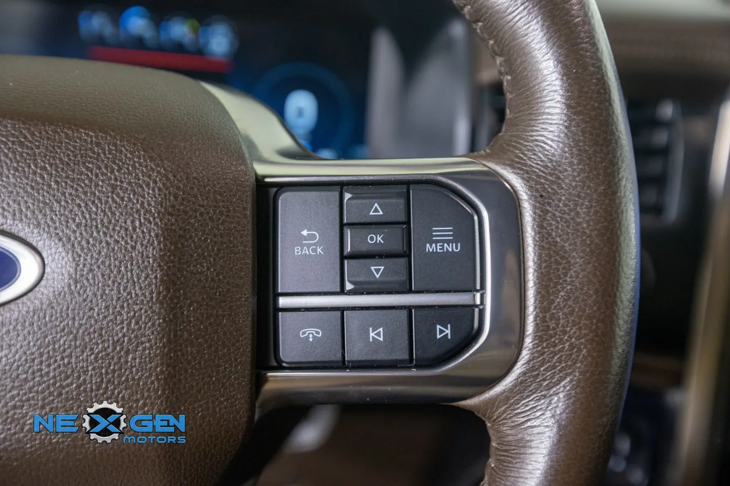 Ford Expedition photo 16