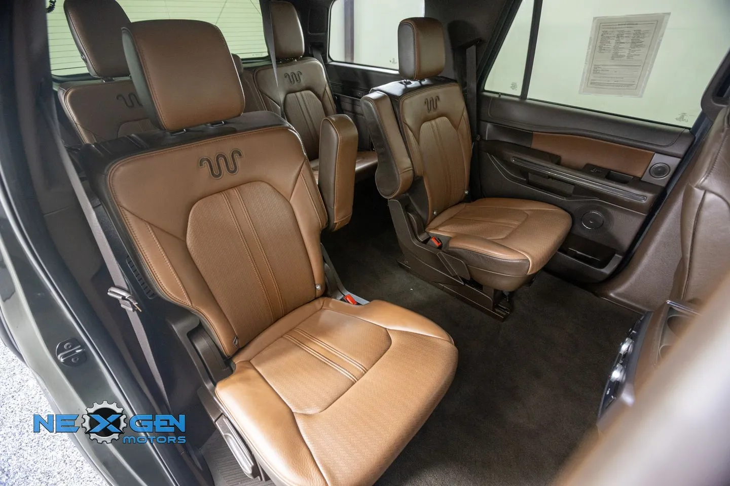 Ford Expedition photo 43