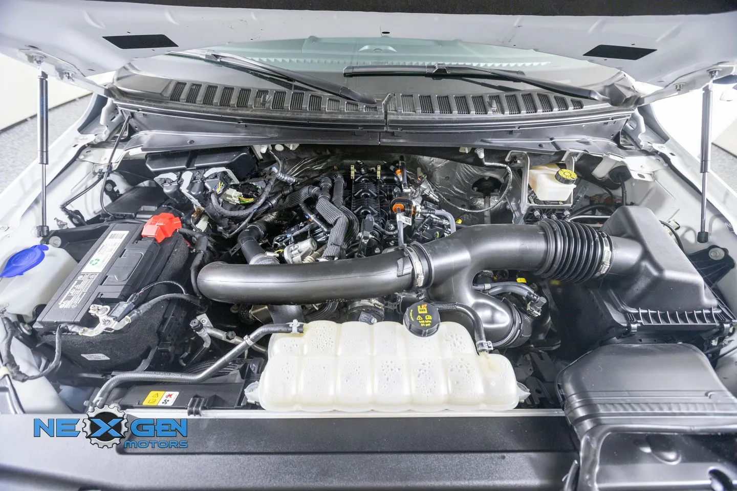 Ford Expedition MAX photo 51