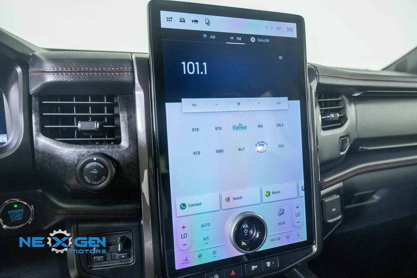 Ford Expedition MAX photo 19