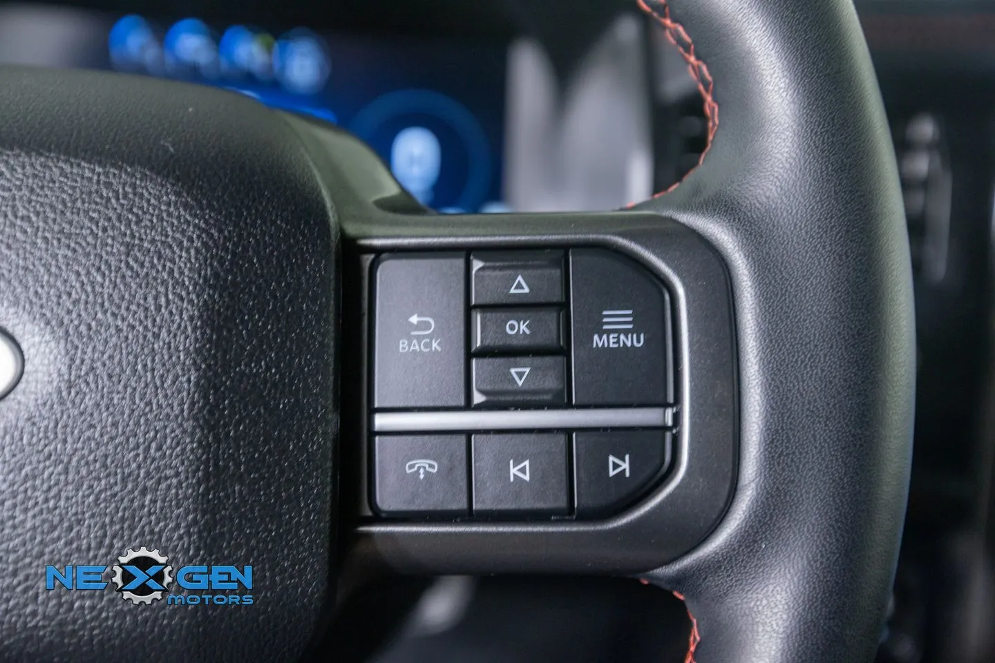 Ford Expedition MAX photo 18