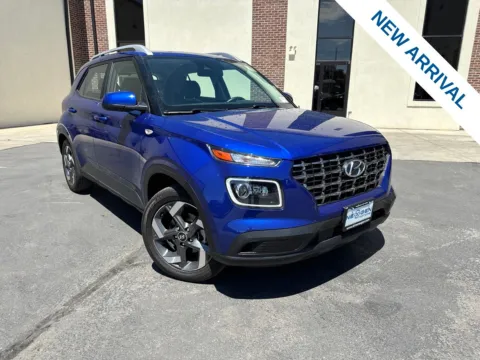 Blue 2022 Hyundai Venue Limited for sale in Lindon, UT