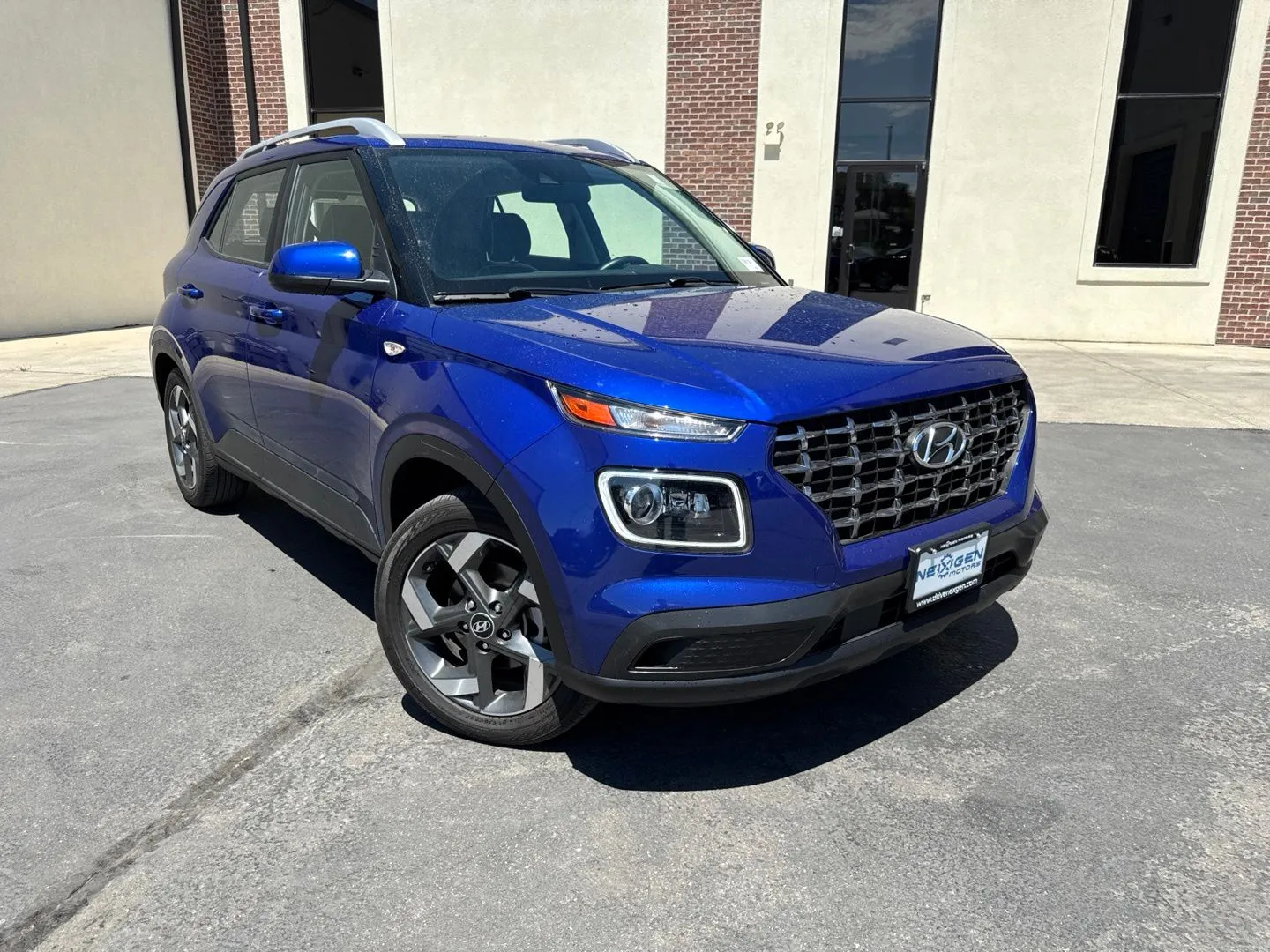 Blue 2022 Hyundai Venue Limited for sale in Lindon, UT