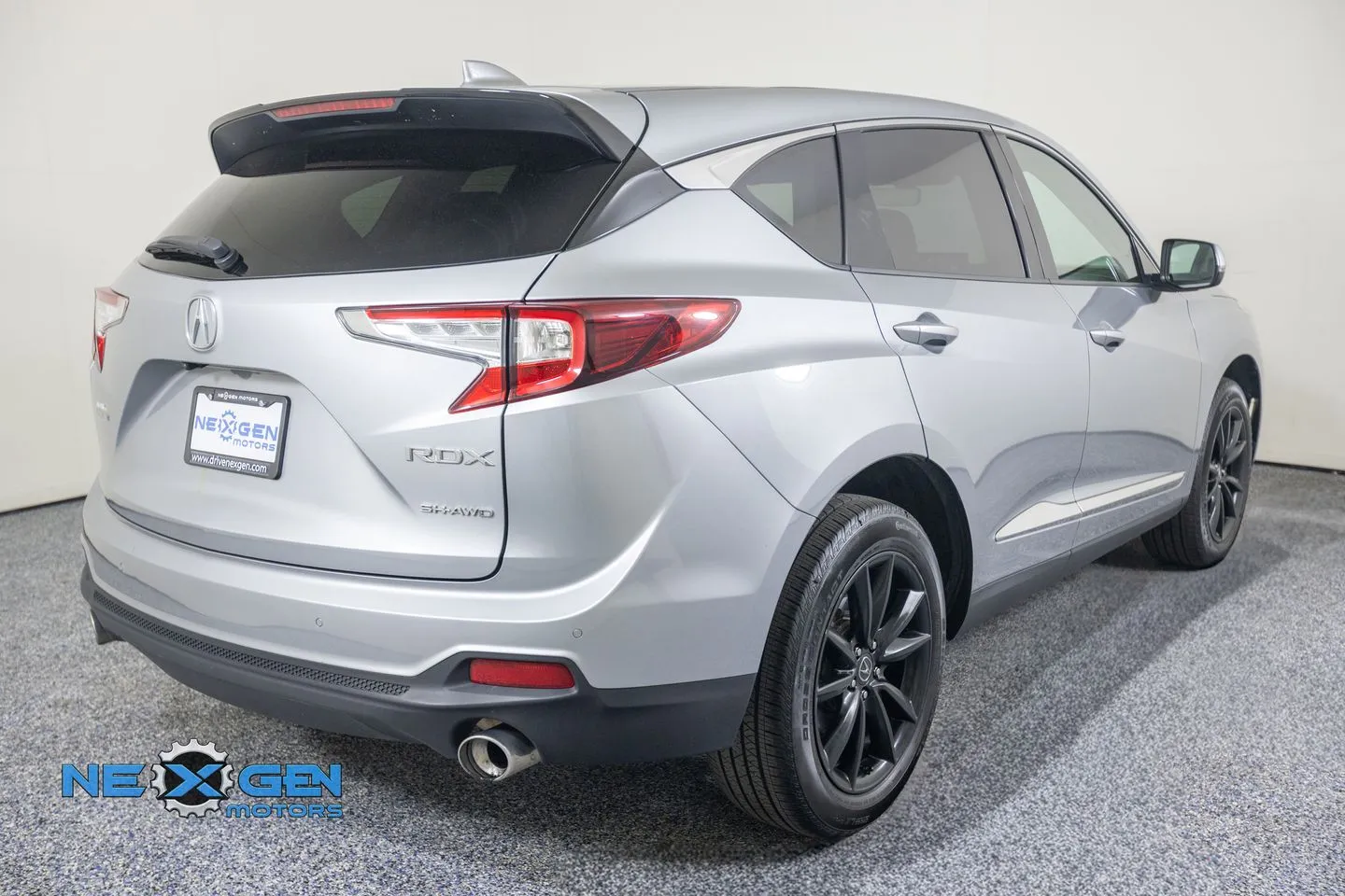Acura RDX photo 8