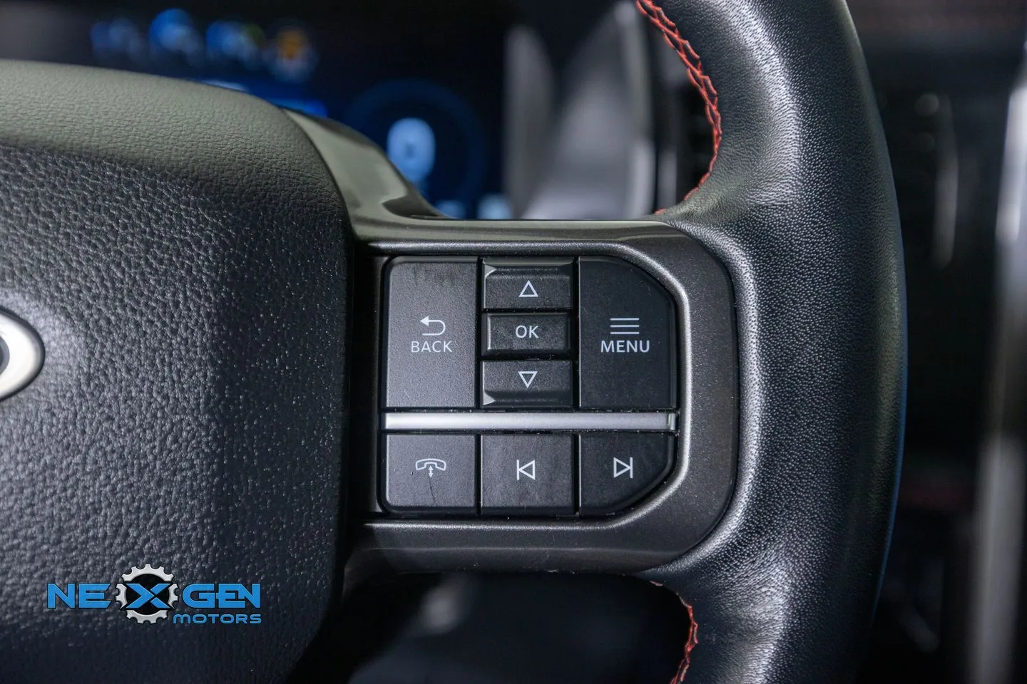 Ford Expedition MAX photo 17